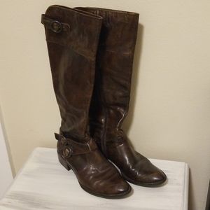 Gorgeous real leather boots